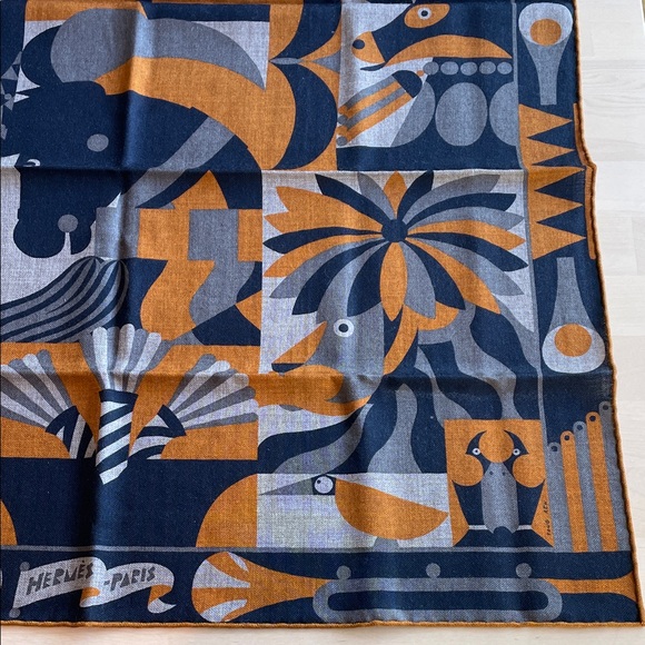 NWT Auth. Hermès 65 cm Cashmere/Silk Scarf “Parade en Fanfare” - Picture 10 of 13